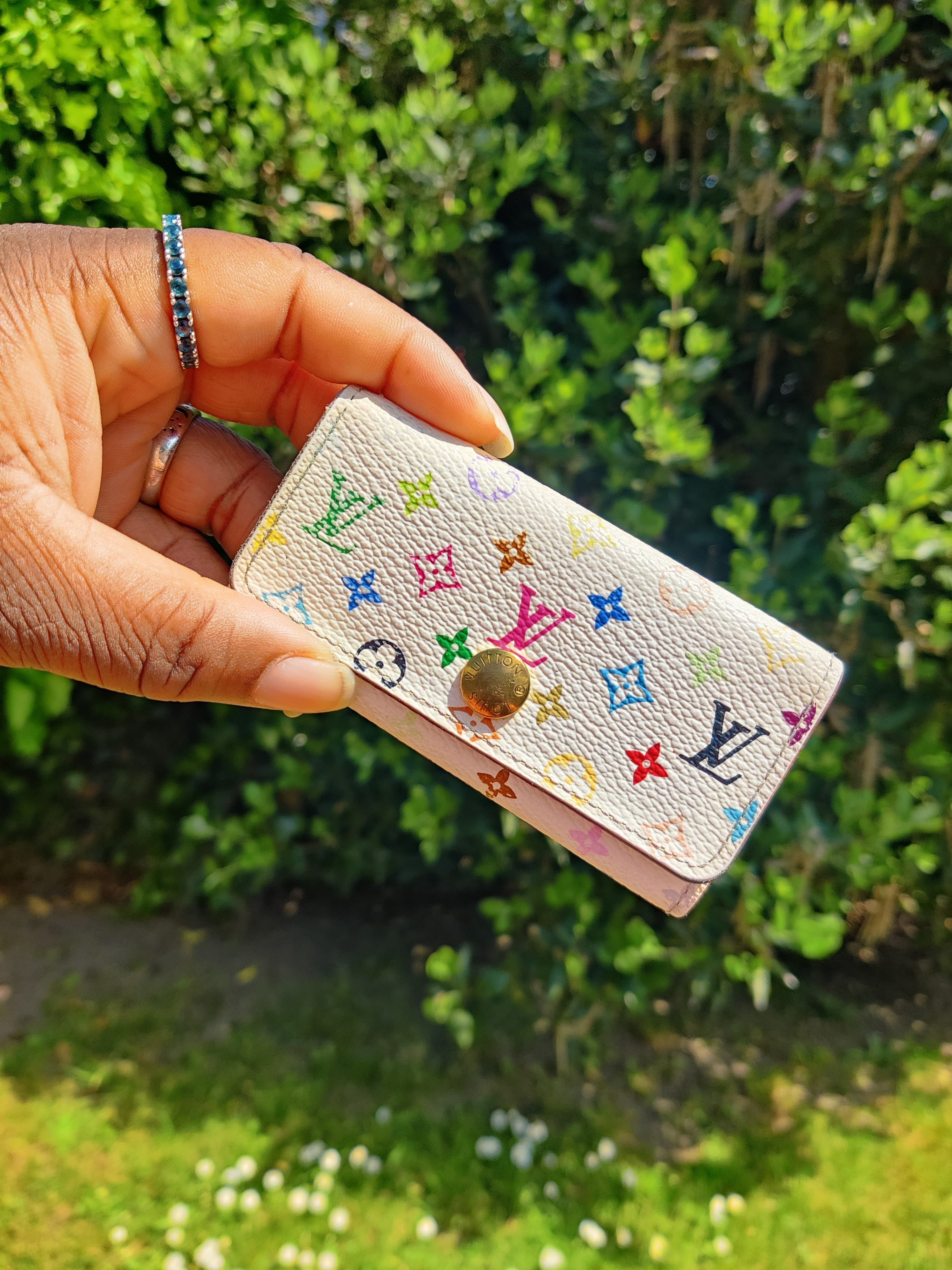 Louis Vuitton x Murakami Multicolore Key Case - Image 1